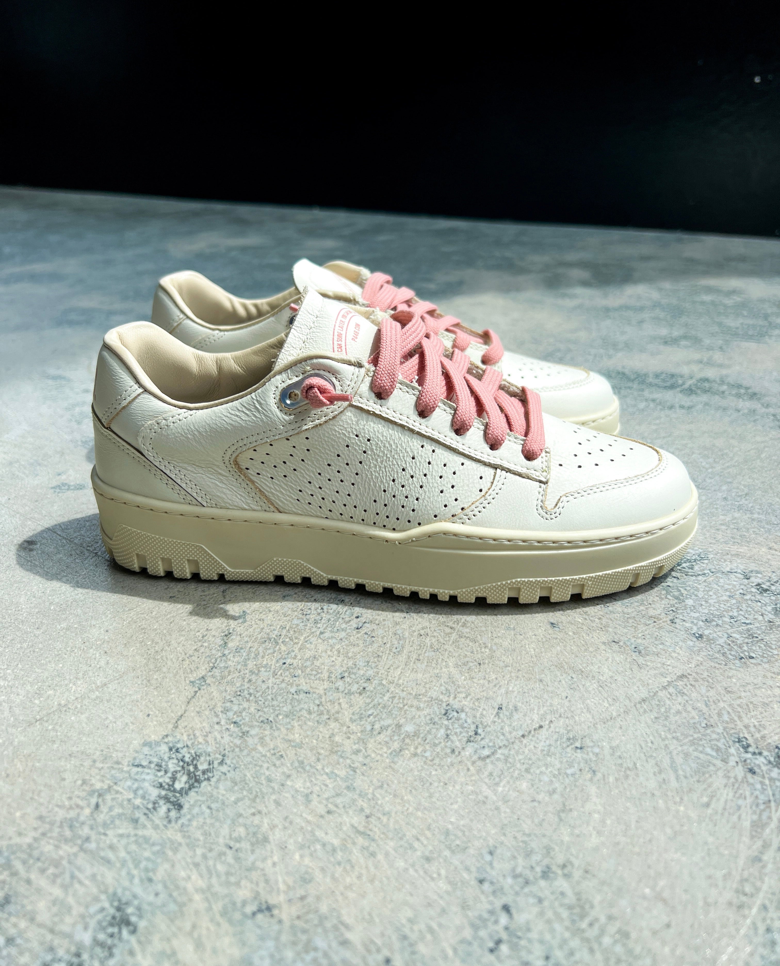 Mason Sneaker