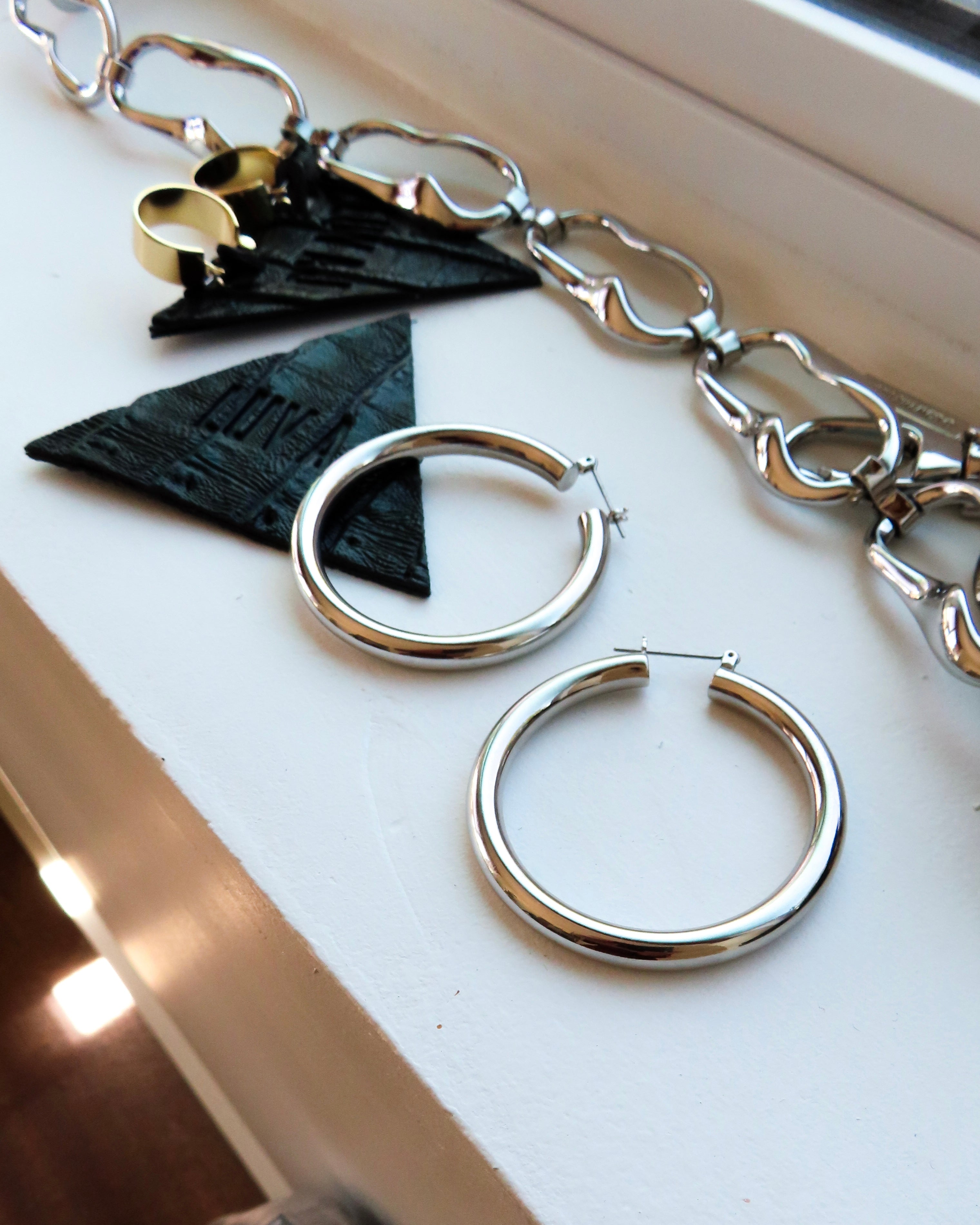 Amalfi Tube Hoops